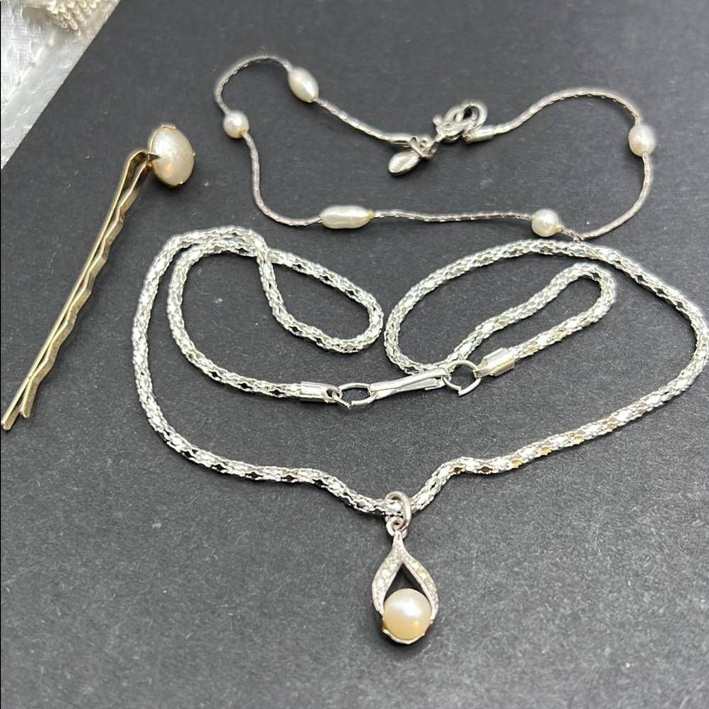 Vintage Monet pearl bracelet with necklace and Bobby pin